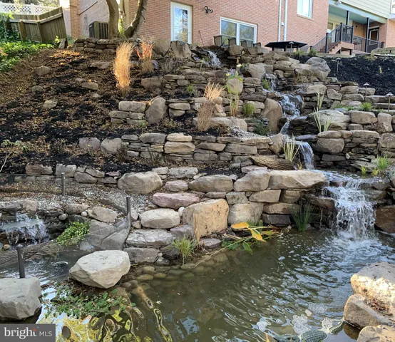 a picture of residential houses with outdoor space