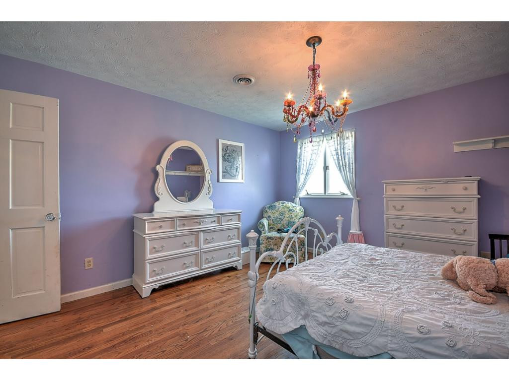 1808 Idle Hour Road Kingsport, TN 37660 - Photo 29 of 36 Photo 29