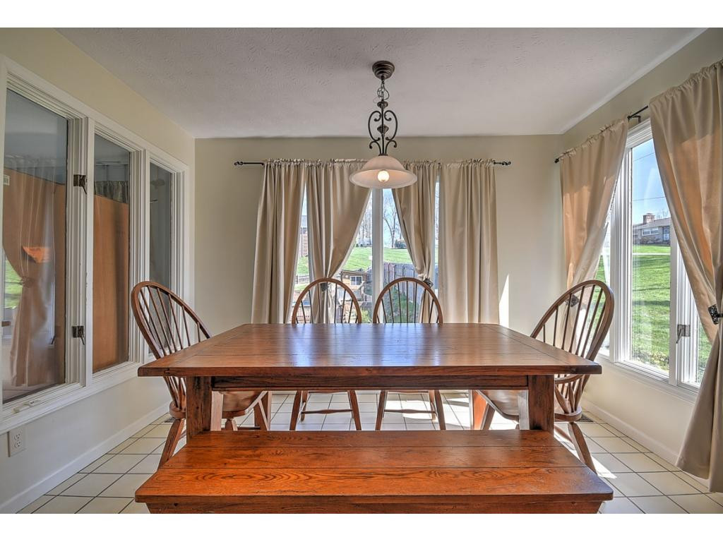 1808 Idle Hour Road Kingsport, TN 37660 - Photo 8 of 36 Photo 8