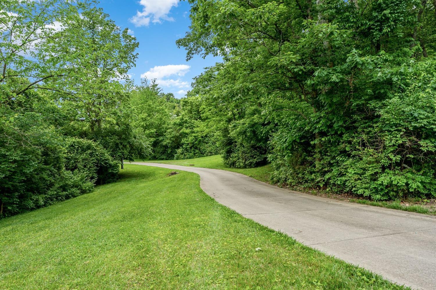 421 4 Mile Road Cincinnati, OH 45230 - Photo 33 of 39 Gallery Image 33