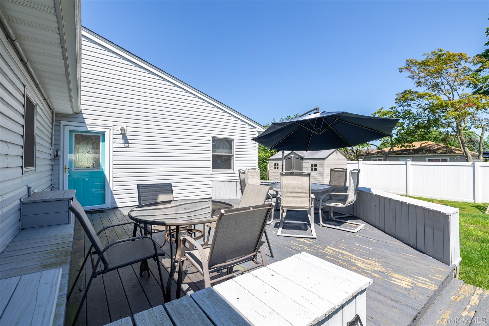 3977 Baylis Road Seaford, NY 11783 - Photo 30 of 33
