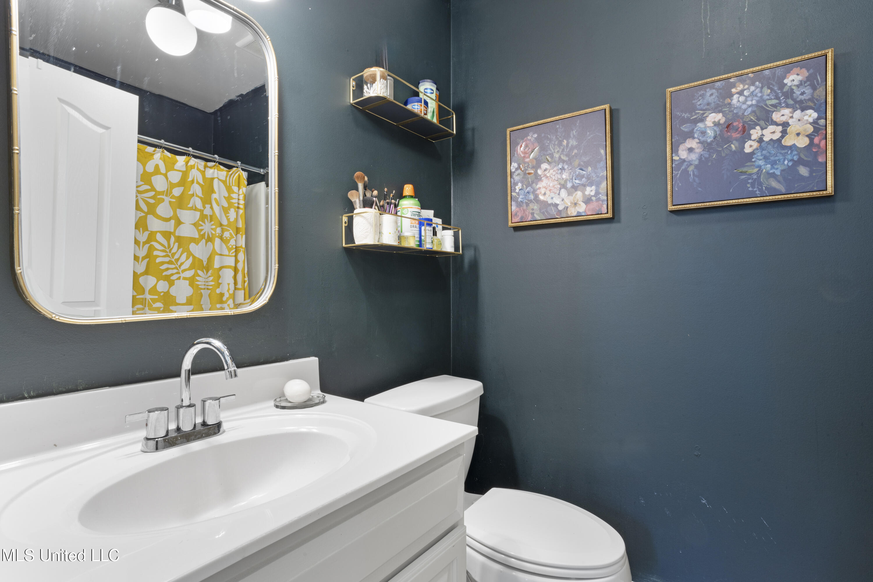 2207 Government Street, Unit 17 Ocean Springs, MS 39564 - Photo 24 of 30 024