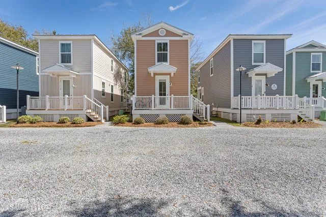 $355,000 | 2207 Government Street, Unit 17, Ocean Springs, MS 39564