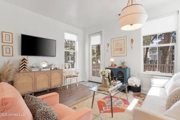 $354,000 | 2207 Government Street, Unit 17, Ocean Springs, MS 39564