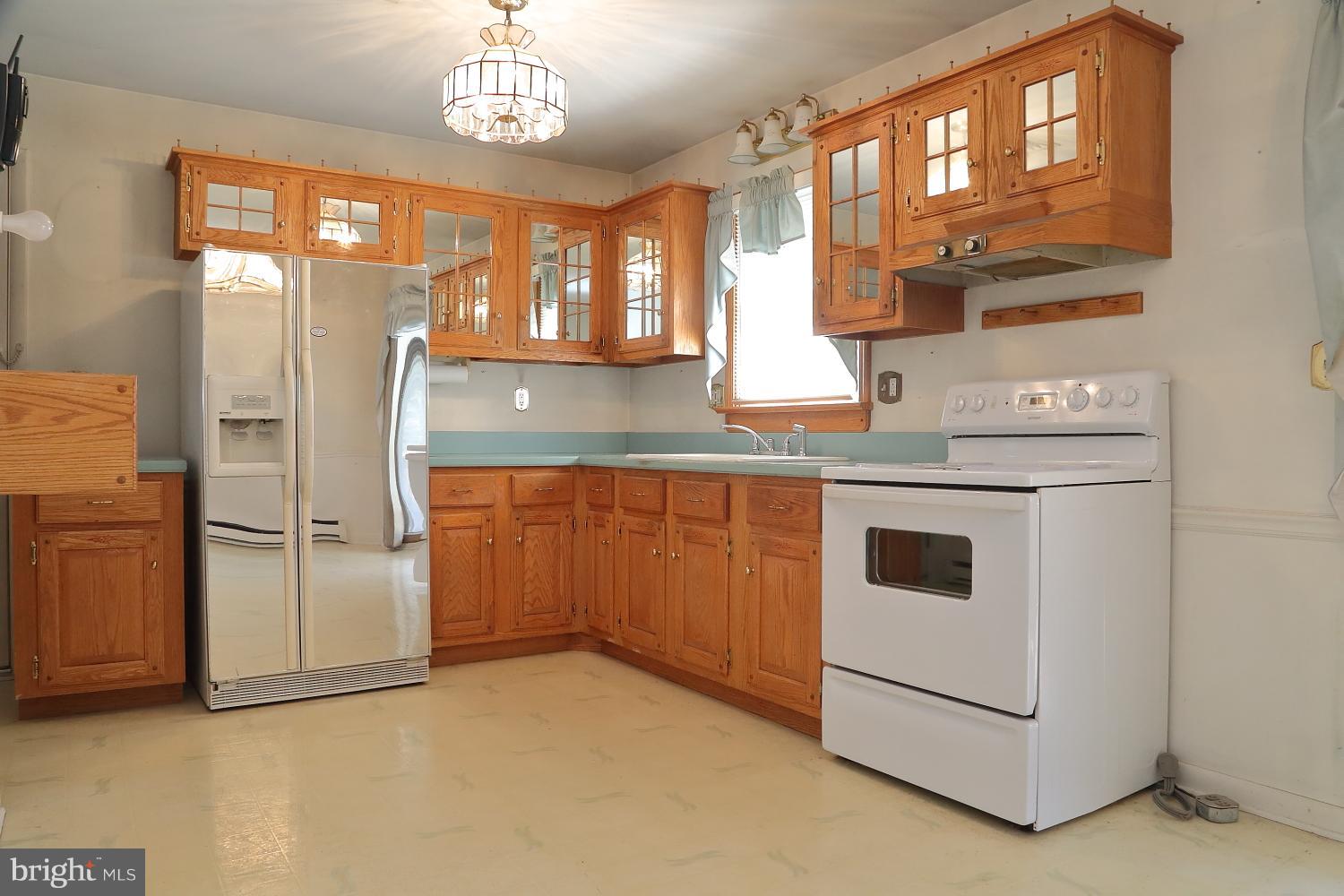 1176 Iron Bridge Road Columbia, PA 17512 - Photo 5 of 19 Gallery Image 5