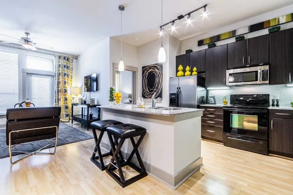 $1,886 | 2525 South Voss Road, Unit 308, Houston, TX 77057