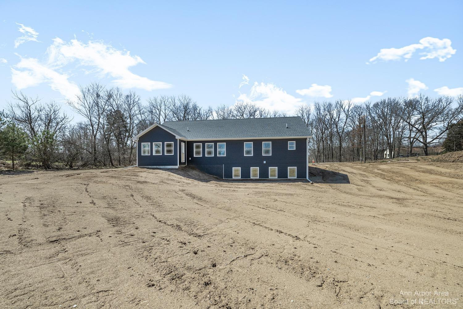 3195 Burkhart Road Jackson, MI 49201 - Photo 3 of 23 Photo 3