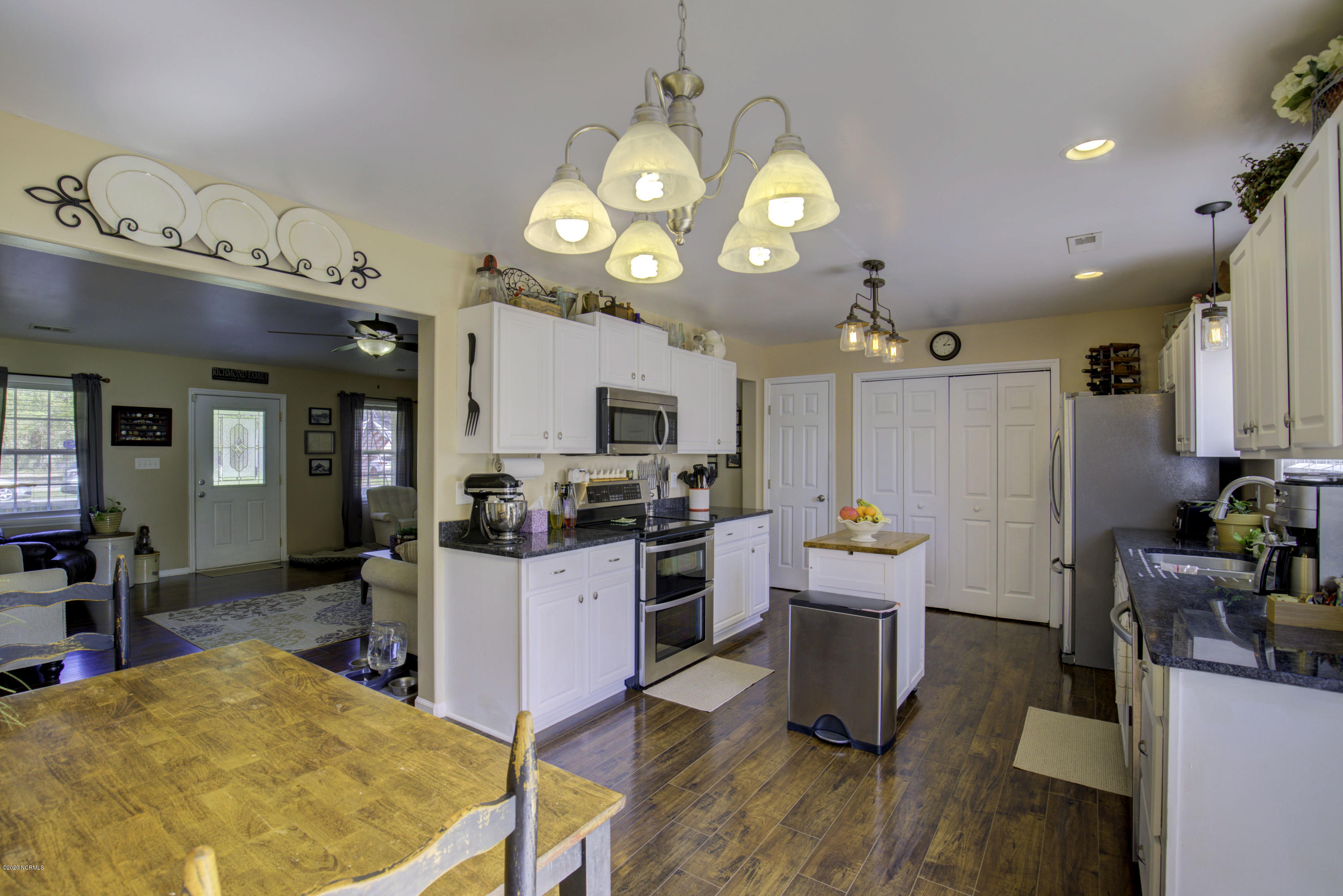 109 Fodder Drive Hubert, NC 28539 - Photo 11 of 29 109 Fodder - Interiors_29