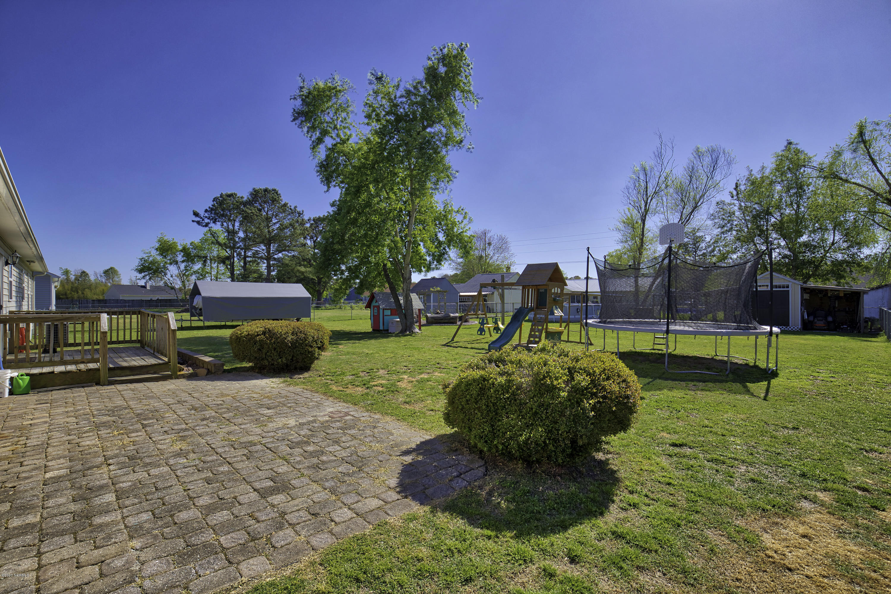 109 Fodder Drive Hubert, NC 28539 - Photo 24 of 29 109 Fodder - Interiors