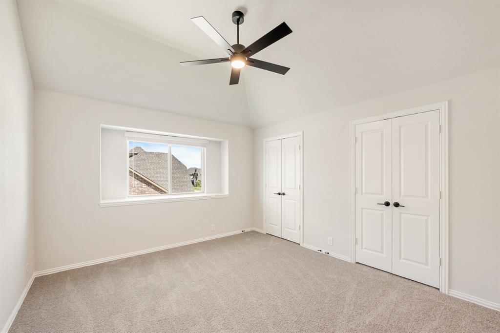 1109 Cardinal Drive Midlothian, TX 76065 - Photo 33 of 40