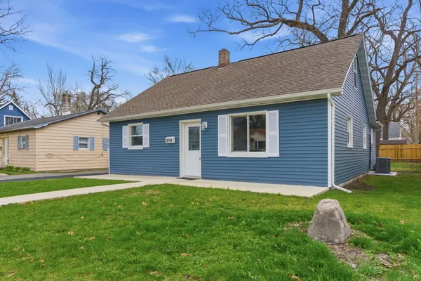 $254,900 | 2743 Henry Street, Lake Station, IN 46405