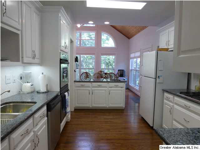653 Burt Spur Road Brierfield, AL 35035 - Photo 6 of 32