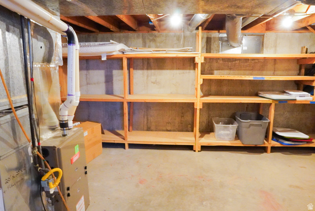 324 Stringtown Road Georgetown, ID 83239 - Photo 42 of 49 Storage with heating unit