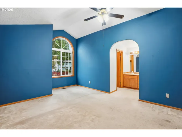 $530,000 | 4724 Southeast Powell Valley Road, Gresham, OR 97080