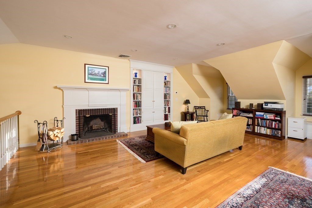 33 Franklin Rodgers Road Hingham, MA 02043 - Photo 17 of 42 Gallery Image 17