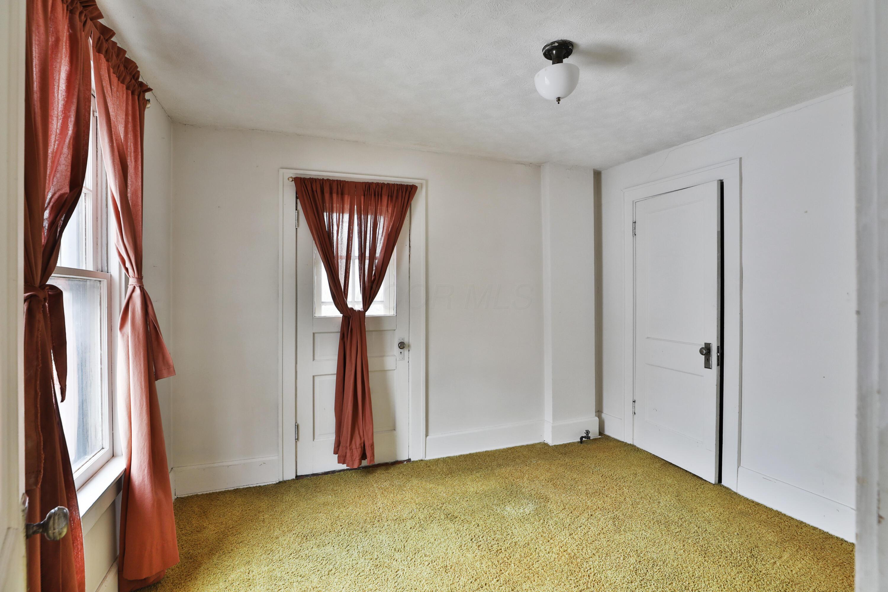 52 Blenheim Road Columbus, OH 43214 - Photo 29 of 42 Bedroom 3
