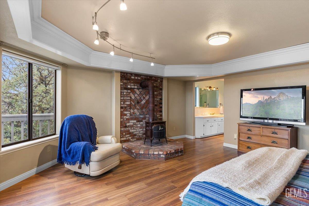 Undisclosed Address Tehachapi, CA 93561 - Photo 24 of 61