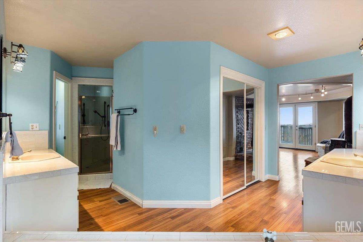 Undisclosed Address Tehachapi, CA 93561 - Photo 28 of 61