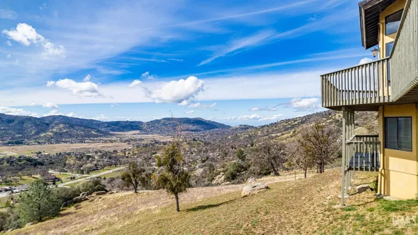 $875,000 | Undisclosed Address, Tehachapi, CA 93561
