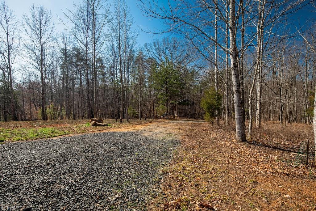 275 Beaver Creek Road Mayodan, NC 27027 - Photo 13 of 18