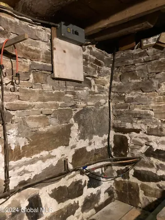 $145,000 | 3098 Broad Street, Port Henry, NY 12974