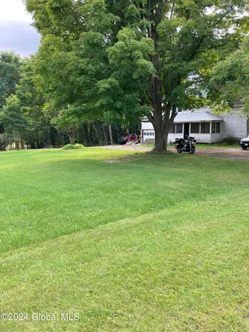 $160,000 | 3098 Broad Street, Port Henry, NY 12974