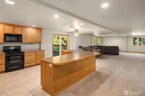 $2,750,000 | 11712 84th Street Northeast, Lake Stevens, WA 98258