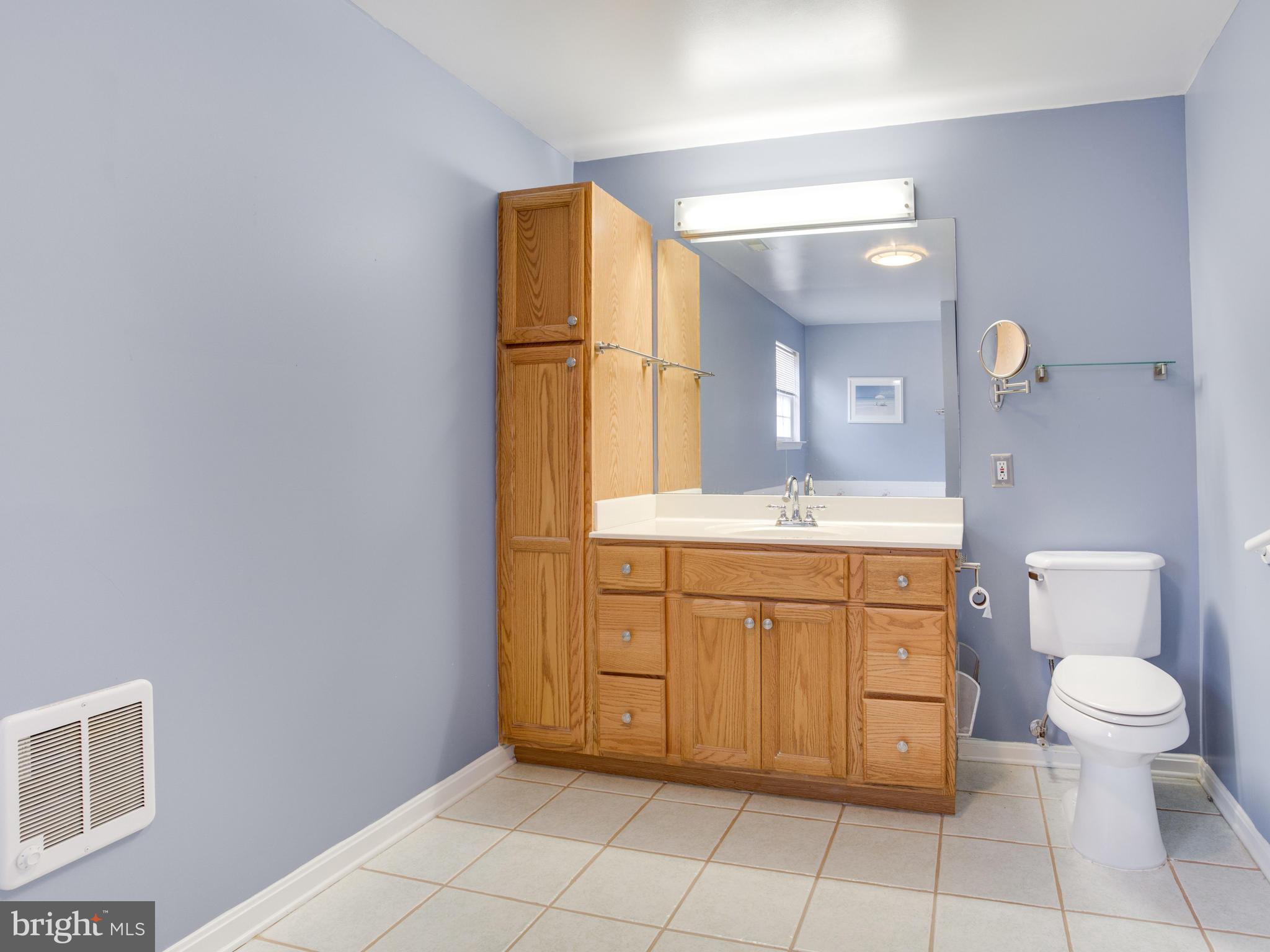 2645 Grays Road Port Republic, MD 20676 - Photo 19 of 30 Bath (Master)