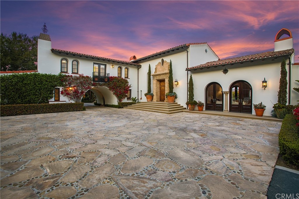 a view of a house with a patio