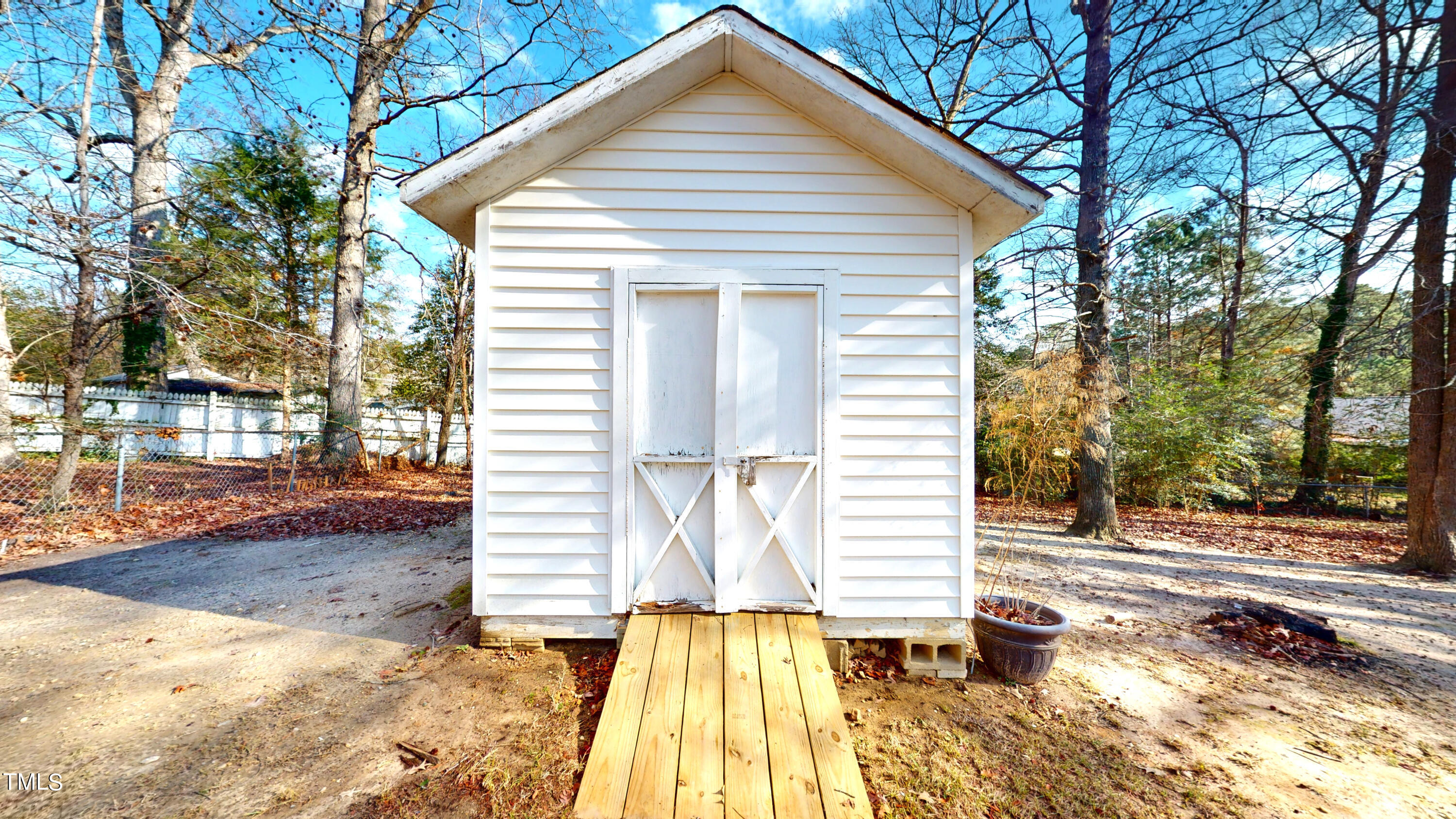 115 Stoneview Circle Smithfield, NC 27577 - Photo 22 of 35 a view of a house with a yard