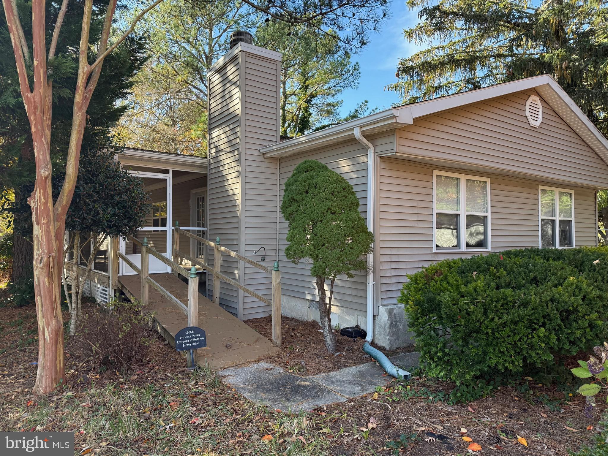 19666 Princess Street, Unit 131 Rehoboth Beach, DE 19971 - Photo 28 of 35 Porch Exterior