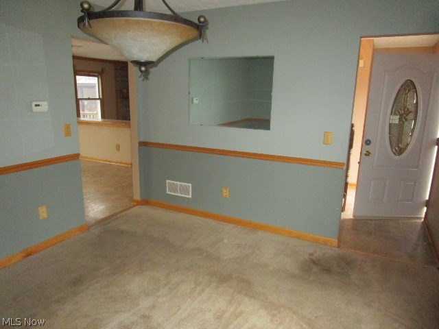 1551 Jacoby Road Akron, OH 44321 - Photo 7 of 22
