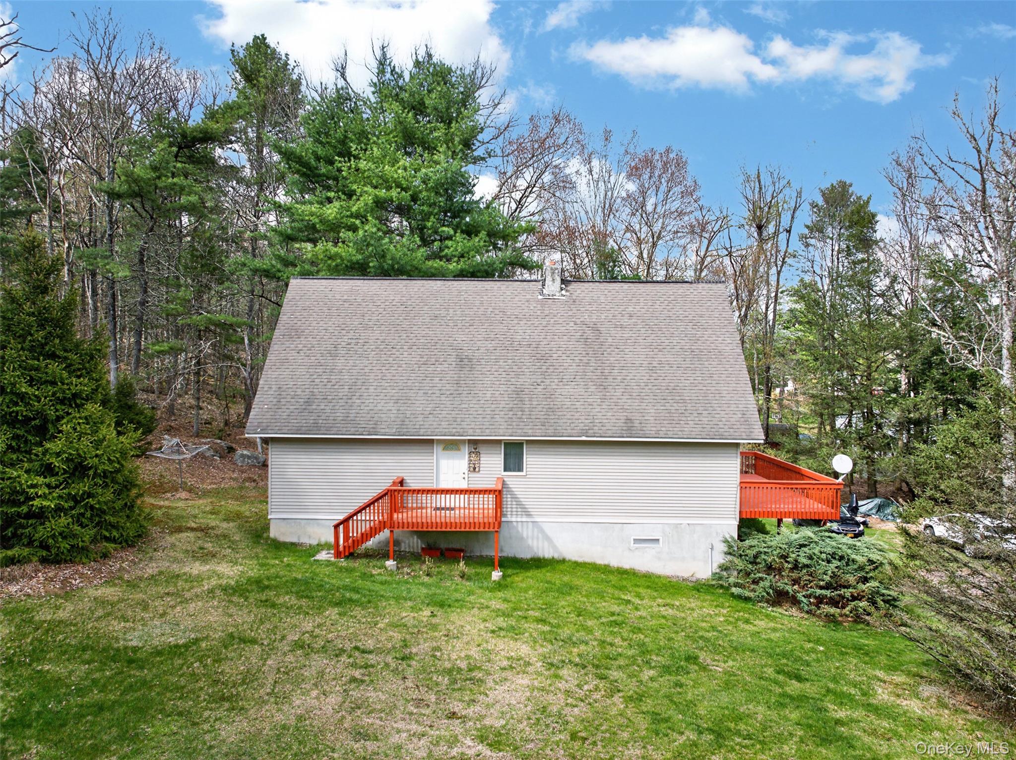 89 Beaver Brook Road Narrowsburg, NY 12764 - Photo 4 of 47
