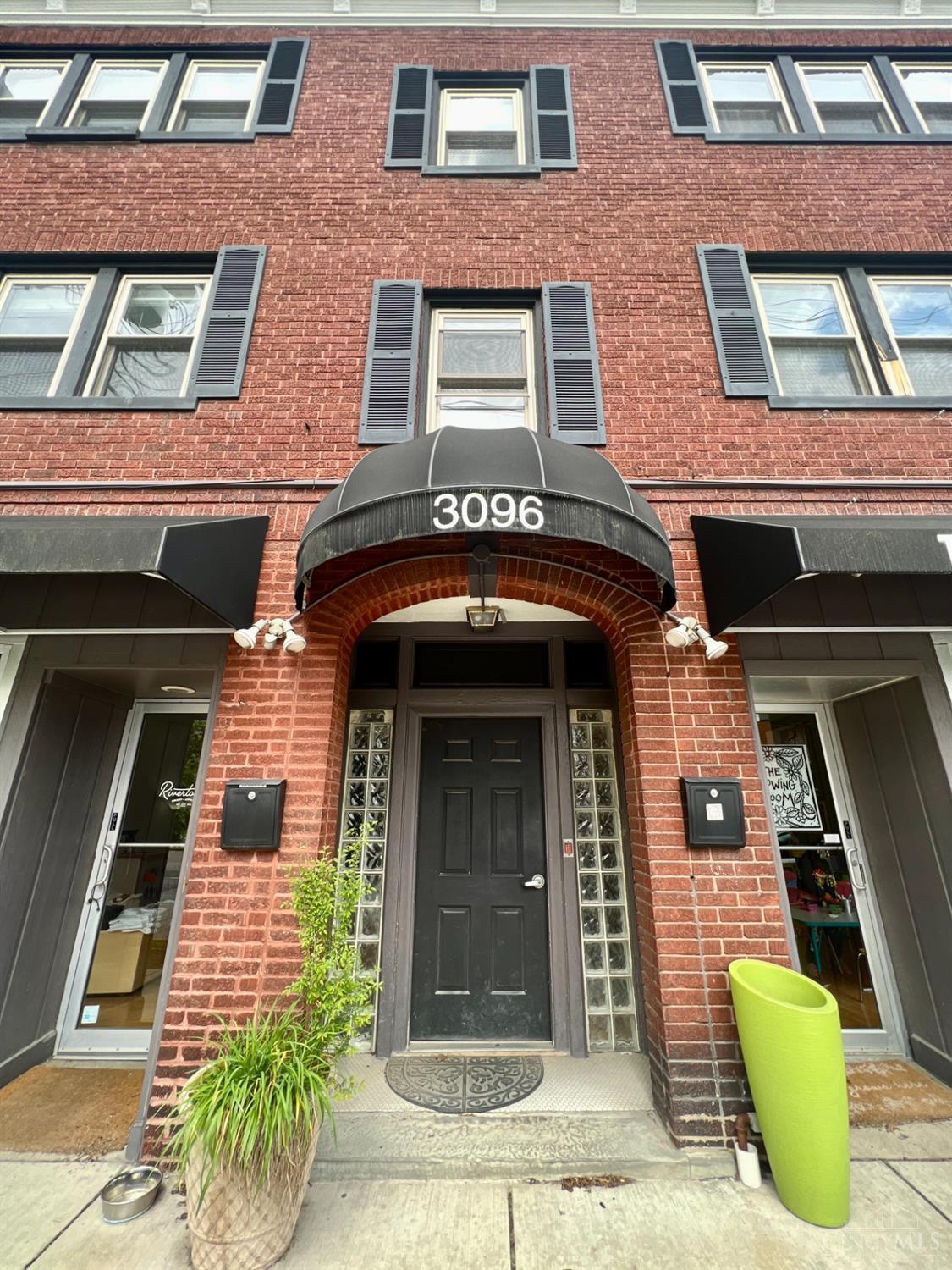3096 Madison Road, Unit 7 Cincinnati, OH 45209 - Photo 1 of 10