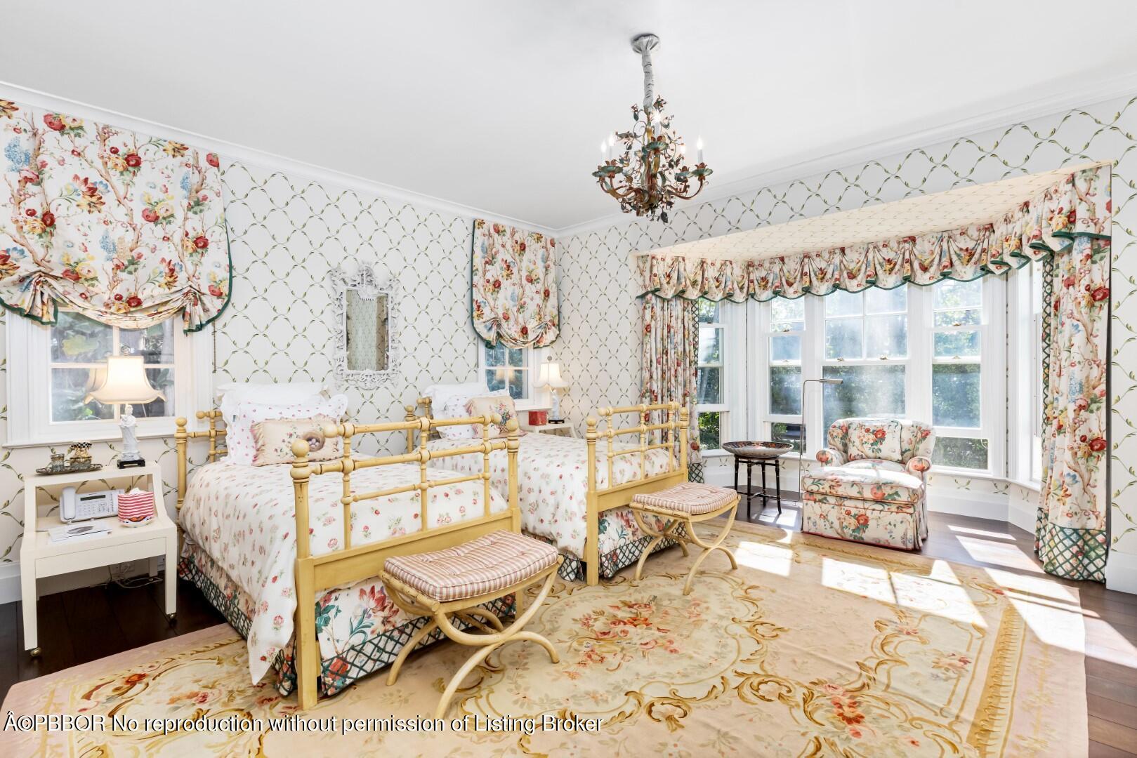 710 South County Road Palm Beach, FL 33480 - Photo 64 of 69 a living room with furniture and a chandelier