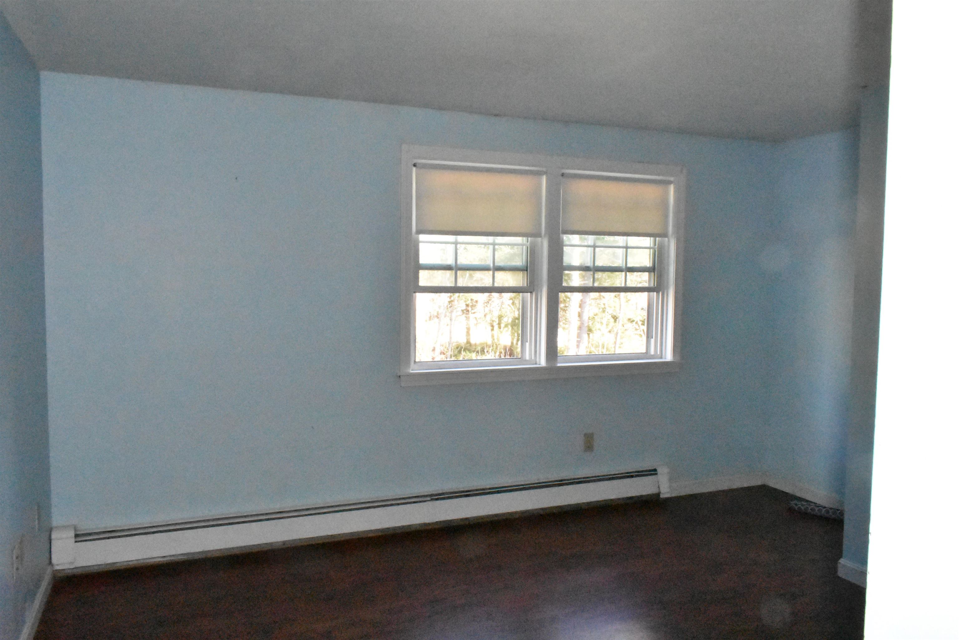 212 Raymond Road, Unit 1 Nottingham, NH 03290 - Photo 18 of 40