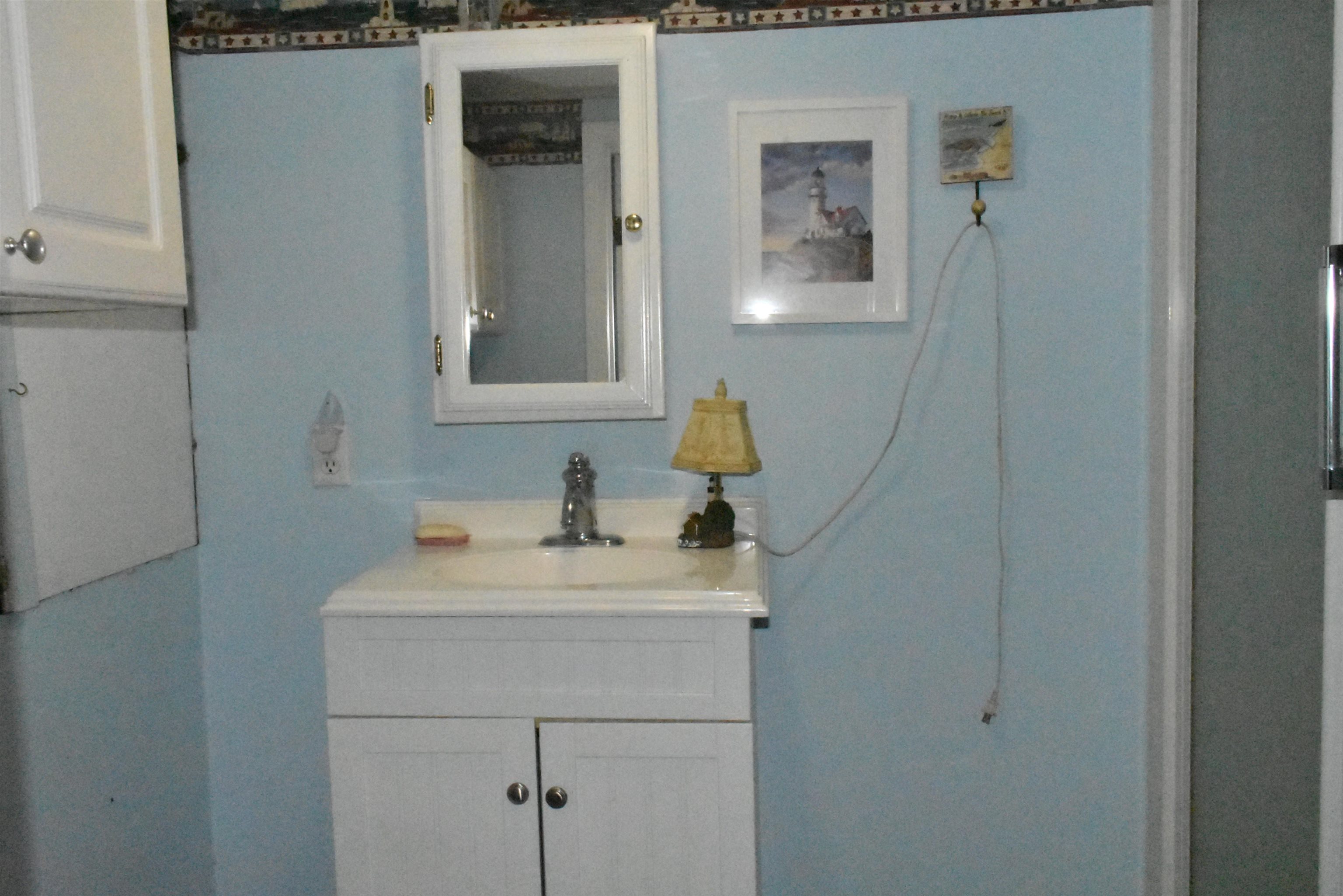212 Raymond Road, Unit 1 Nottingham, NH 03290 - Photo 29 of 40