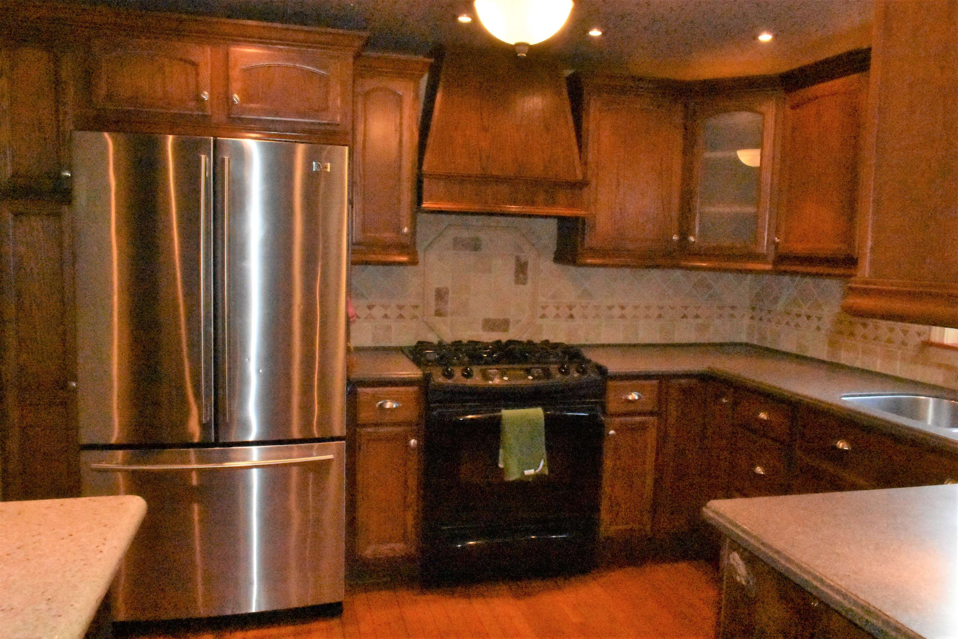 212 Raymond Road, Unit 1 Nottingham, NH 03290 - Photo 8 of 40