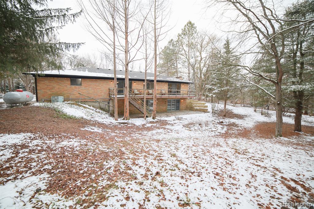 9300 Beard Road Avoca, MI 48006 - Photo 3 of 30