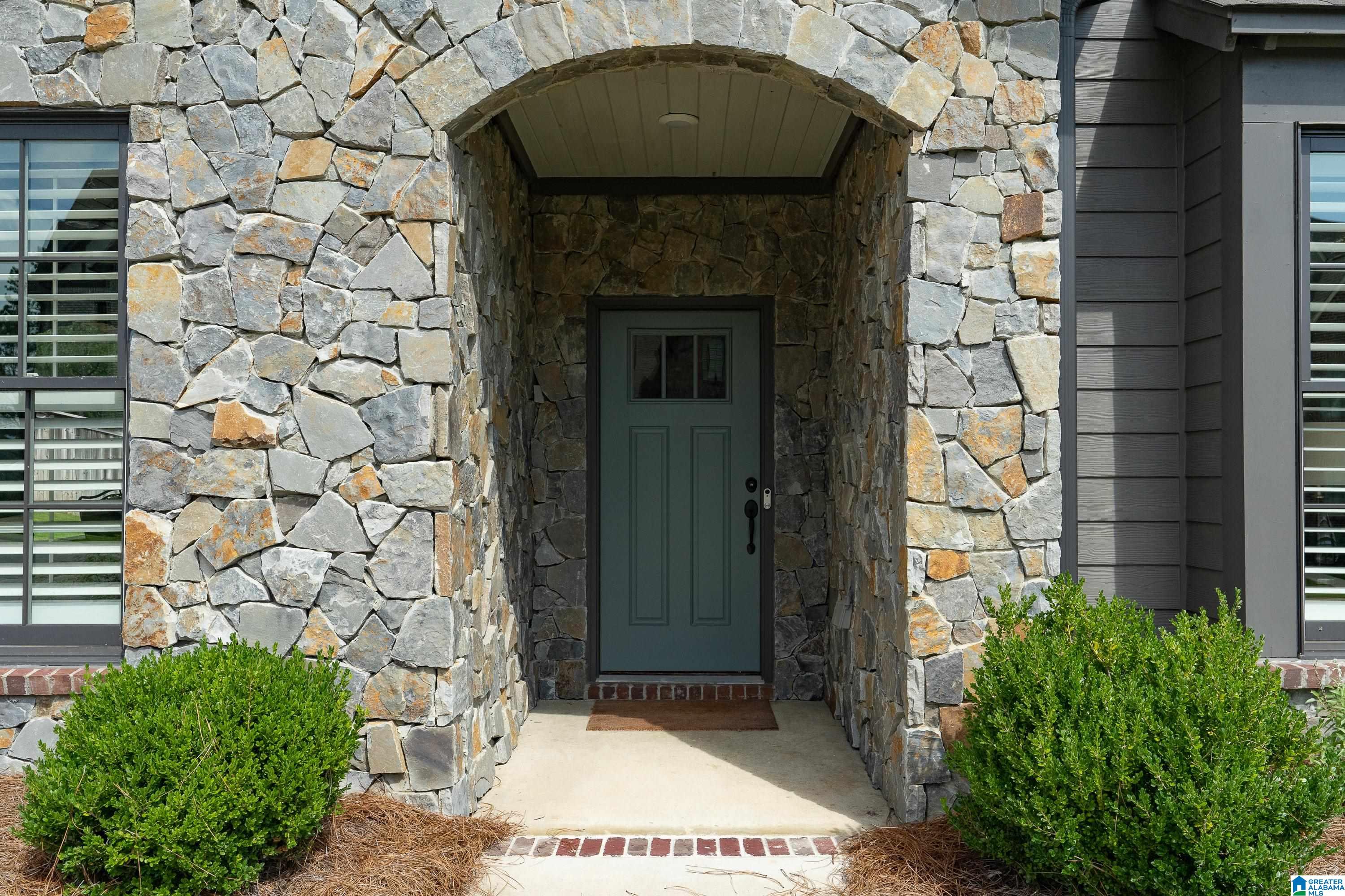 2664 Altadena Ridge Circle Birmingham, AL 35243 - Photo 3 of 31