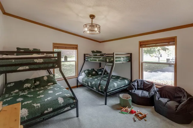 $2,100 | 18005 Marina Way, Garrison, MN 56450