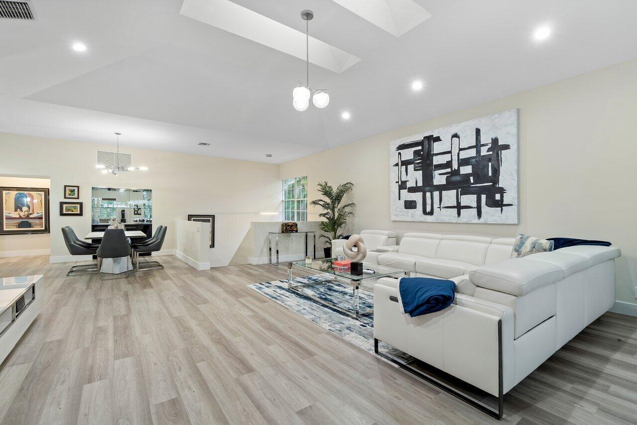 5083 Lake Catalina Drive, Unit B Boca Raton, FL 33496 - Photo 12 of 56 Living Room