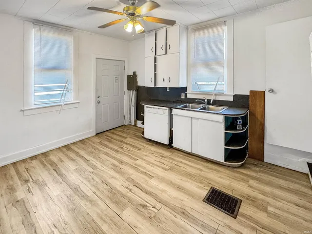 $91,500 | 656 East Oregon Street, Evansville, IN 47711