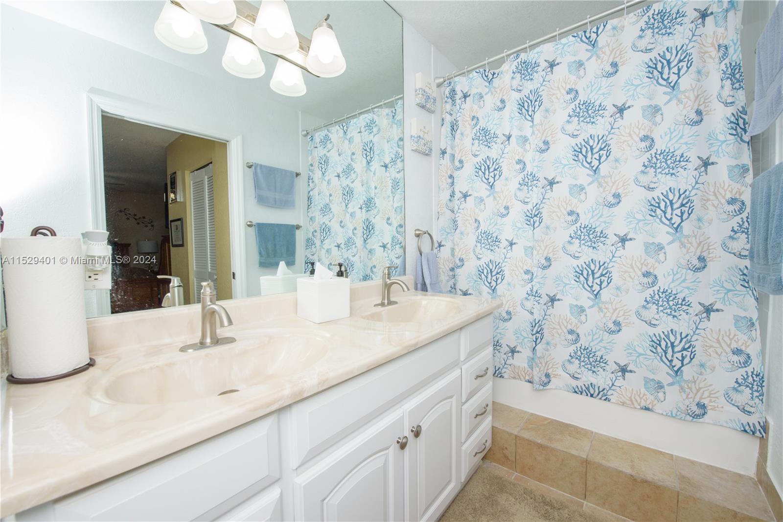 1712 Egret Road Homestead, FL 33035 - Photo 11 of 43 Gallery Image 11