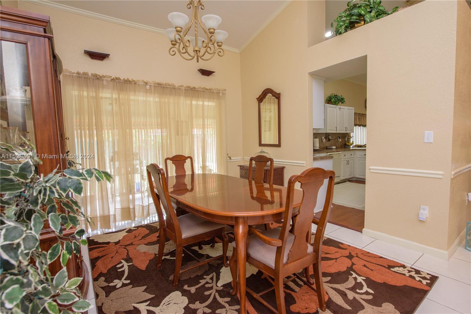 1712 Egret Road Homestead, FL 33035 - Photo 6 of 43 Gallery Image 6