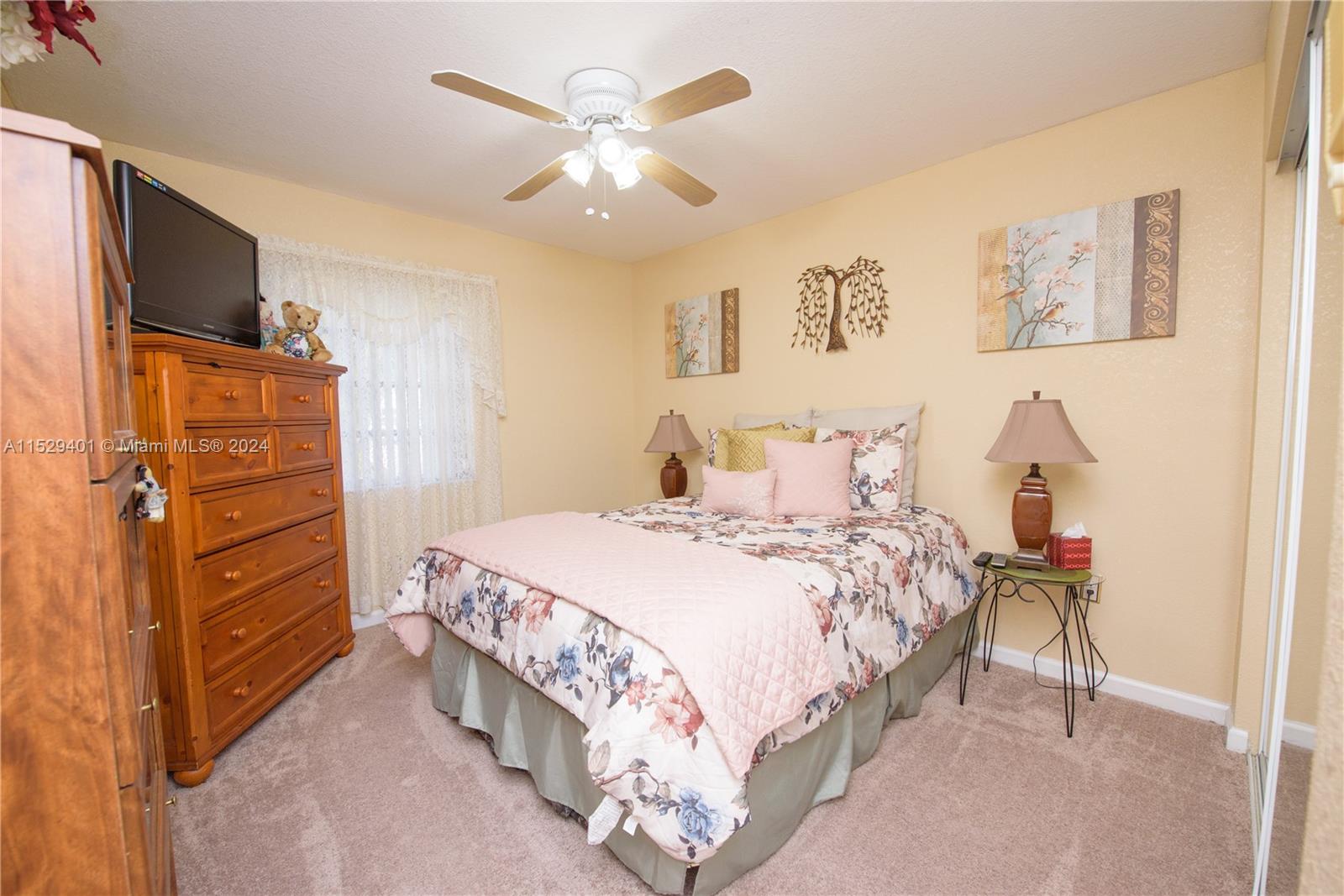 1712 Egret Road Homestead, FL 33035 - Photo 7 of 43 Gallery Image 7