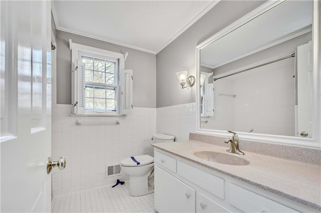 557 Trotwood Ridge Road Pittsburgh, PA 15241 - Photo 17 of 25 Gallery Image 17
