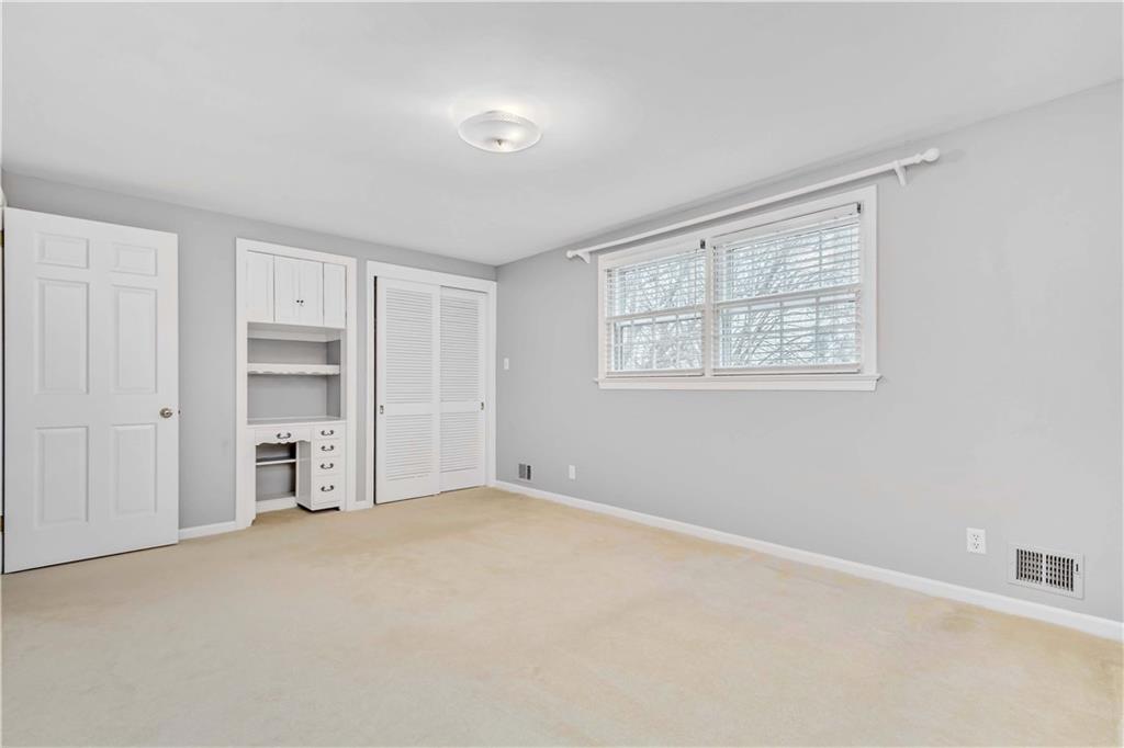 557 Trotwood Ridge Road Pittsburgh, PA 15241 - Photo 21 of 25 Gallery Image 21