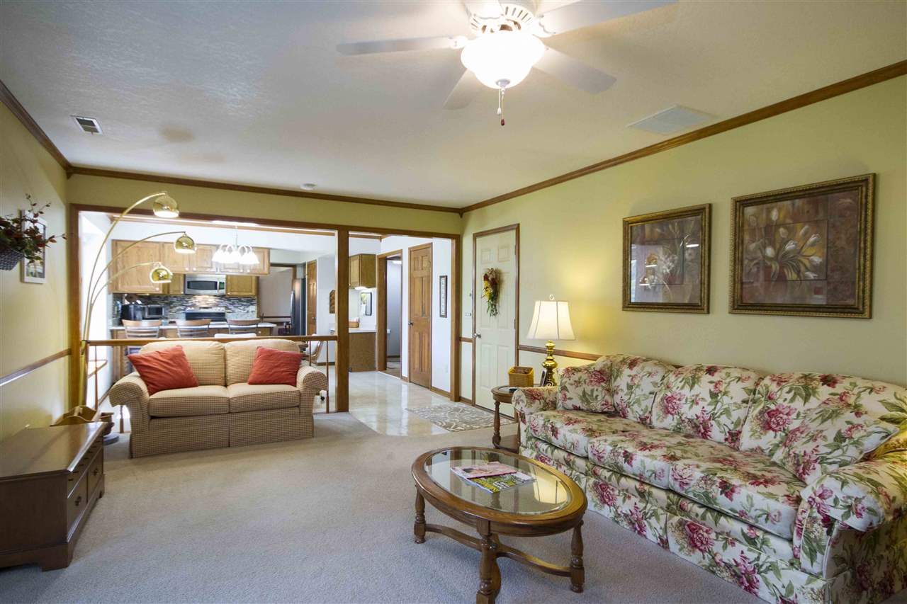 7922 Wind Ridge Lane Fort Wayne, IN 46815 - Photo 4 of 36 Gallery Image 4
