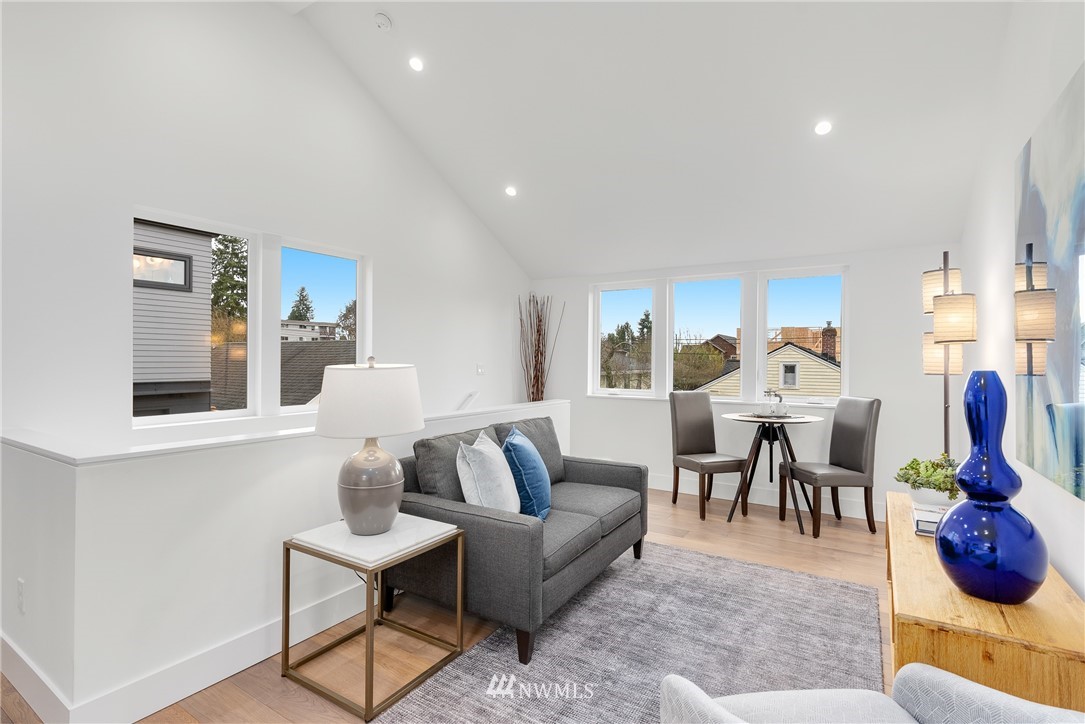 8513 4th Avenue Northeast Seattle, WA 98115 - Photo 29 of 33